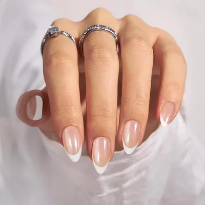 Image de Ensemble de 30 faux ongles blancs, style français, à coller, galvanisés et réutilisables