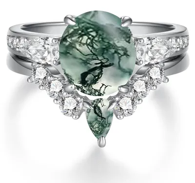 Productafbeelding van Stacking Ring met Stervorm en Groene Steen