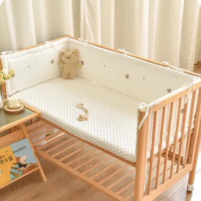 Produktbild von Baby Nestchen,Baby Bettumrandung Luftschutz,28 cm* 200 cm，Beige, reine Baumwolle, Antikollisionspuffer, ein Stück Babynest