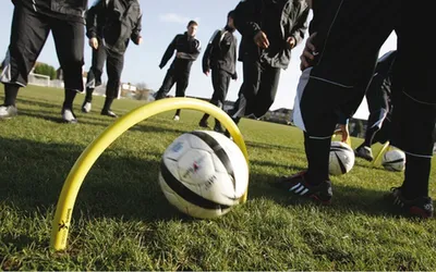Obrázok produktu pre Presnosť - Luk - Tréner futbalových prihrávok RD2391 (jedna veľkosť) (žltá)