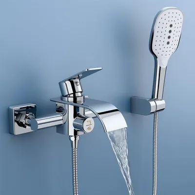 Image de Robinet de baignoire Unyqoos® avec cascade, mélangeur à levier unique et douchette à 3 jets, en laiton A59, chromé 10 fois, raccordement G 1/2 pouce