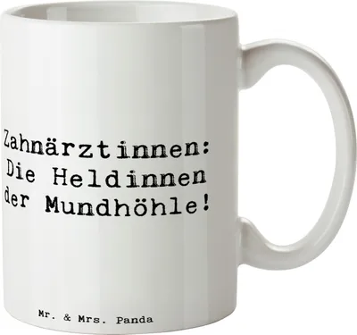 Produktbild von Mr. & Mrs. Panda Trinkbecher Spruch Zahnärztin Heldin - Weiß - Geschenk, Geschenkidee Berufe, Kaffeebecher, Berufsprodukte, Kaffeetasse, Tasse, Mundgesundheit, haferl