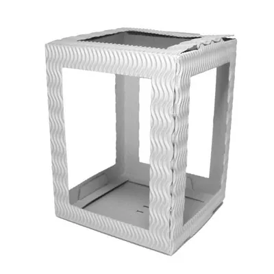 Produktbild von Laterne aus 3D Wellpappe silber, 13,5 x 13,5 cm, 18 cm hoch