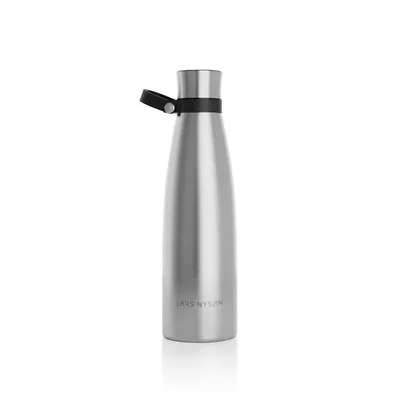 Produktbild von LARS NYSØM Trinkflasche Edelstahl | BPA-freie Isolierflasche | Auslaufsichere Wasserflasche für Sport, Fahrrad, Hund, Baby, Kinder 750ml Stainless Steel