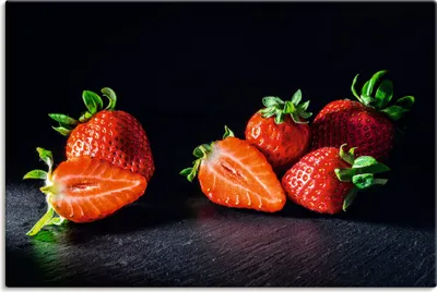 Produktbild von ARTland Leinwandbild Erdbeeren, süß und fruchtig Größe: 30x20 cm