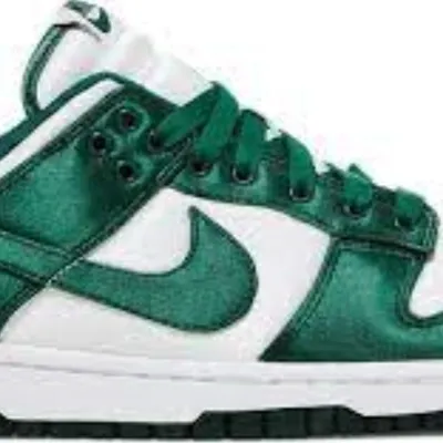 Produktbild von Schuhe Nike Dunk Low EssDX5931100