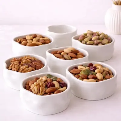 Produktbild von Nordic Schalen Set 6 x 310 ml aus Porzellan in Weiß