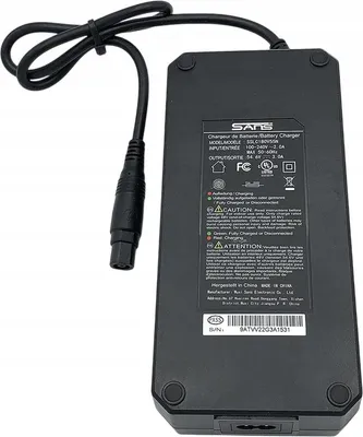 Zdjęcie produktu dla Zasilacz Ładowarka akumlatorów hulajnoga monocykl 48V Ninebot 54.6V 3A 165W