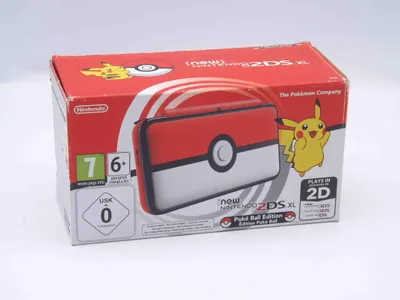 Produktbild von Nintendo New 2DS XL Poké Ball Edition, New Nintendo 2DS XL, Schwarz, Rot, Weiß, D-pad, LCD, 12,4 cm (4.88 Zoll), 400 x 240 Pixel