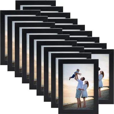 Produktbild von 18er Bilderrahmen Set 9x13 cm Schwarz für Wand und Tisch