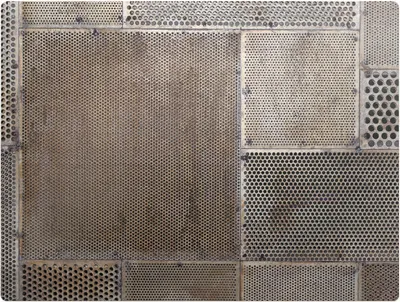 Produktbild von Metallperforationen – Bodenschutzmatte – Rutschfest – Schutzmatte für Büro – Vinylmatte – Stuhlunterlage – 120 x 90 cm