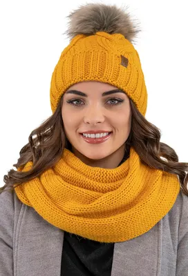 Produktbild von Vivisence damen bommelmütze und schal set warm kopfbedeckung und halsbedeckung an winter und herbst warm dick, wintermütze mit bommel, winterset für frauen, hergestellt in der eu, honig, einheitsgröße