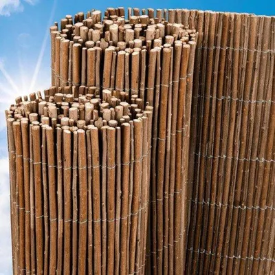 Produktbild von Natürlicher Balkon Sonnenschutz aus Bambus - 90x500cm Schutz für Außenbereiche und Zugänge