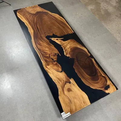 Obrázok produktu pre Konferenčný stôl Jedálenský stôl River River solid 262x101 Stoly z epoxidovej živice Drevené stoly