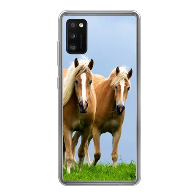 Produktbild von MuchoWow® Handyhülle Schutzhülle Hülle für Samsung Galaxy A41 Pferde - Gras - Luft Silikon Softcase Handy Hülle - Mobiltelefon