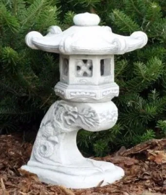 Produktbild von Casa Padrino Garten Leuchte im Japanischen Stil Weiß 24 x 24 x H. 32 cm - Kleine Garten & Terrassen Leuchte - Wetterbeständige Garten Laterne - Garten Terrassen Beleuchtung