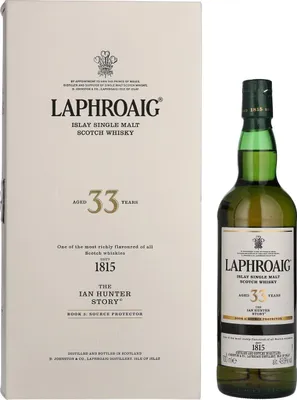 Produktbild von Laphroaig 33 Years Old The Ian Hunter Story Book 3: Source Protector Limited Edition 49,9% Vol. 0,7l in Geschenkbox