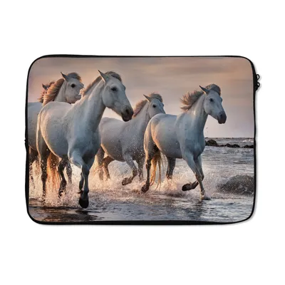 Produktbild von MuchoWow® Laptop Hülle 13 Zoll Pferde - Wasser - Meer - Frankreich Laptoptasche - Laptophülle - Sleeve - Rundumschutz