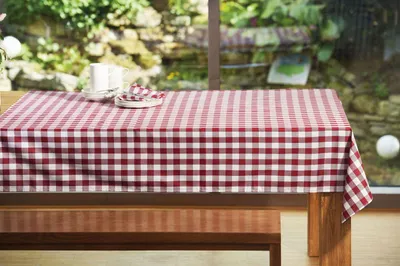 Produktbild von Meterware 140 cm breit Stoff 2cm Karo Bauernkaro Landhaus rubin-weiß kariert