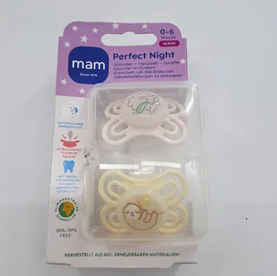 Produktbild von MAM Perfect Night Schnuller 2er-Set leuchtend im Dunkeln zahnfreundlicher Säuglingsartikeloplevelse