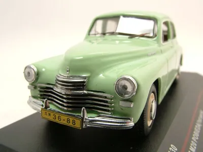 Produktbild von GAZ M20 Pobieda 1949 hellgrün Modellauto 1:43 IST Models
