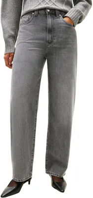 Productafbeelding van Tommy Hilfiger dames jeans, model Barrel, grijze kleur, hoge taille, maat 29W/32L