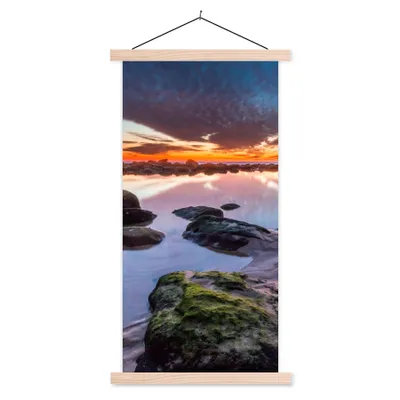 Produktbild von MuchoWow® Textilposter Felsen - Wasser - Natur 60x120 cm mit holzfarbenen Rahmen - Holz