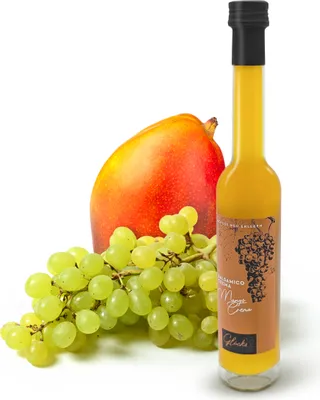 Produktbild von Glücks Momente - Mango Crema Balsamico Essig – 100ml Frucht Essigzubereitung mit 3% Säure, Perfekt für Dressings, Marinaden & Desserts – Cremiger Essig aus Deutschland, Feinkost Geschenkidee