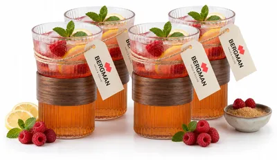 Produktbild von Bergman Geriffelte Trinkgläser 4er Set 300 ml mit Holzmanschette