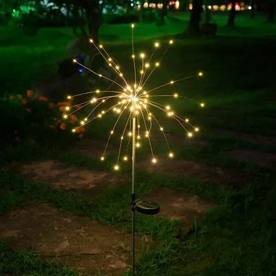Produktbild von Solarbetriebene Gartenbeleuchtung mit Feuerwerkseffekt, 90 LED's, automatische Helligkeitsschaltung, für Terrassen, Gärten und Wege.