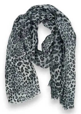 Zdjęcie produktu dla Omgoods - Duży szal damski w leopardzi wzór z frędzlami