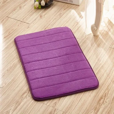 Produktbild von Violett Badematte,Memoryschaum Badteppich rutschfest,40 x60 cm Maschinenwaschbare Badematte, Badvorleger mit Wasserabsorbierenden, Weichen Mikrofasern für Badewanne, Dusche und Badezimmer