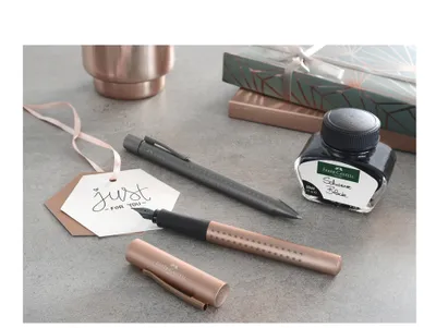 Produktbild von FABER-CASTELL Füllhalter GRIP Edition anthrazit M