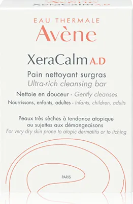 A product shot of an Avène XeraCalm A.D. cleansing bar packaging.