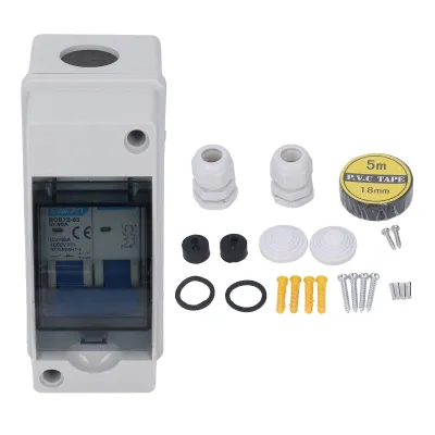 Zdjęcie produktu dla Rozłącznik DC 40A z przezroczystą osłoną ochronną i miniaturowym wyłącznikiem ze skrzynką rozdzielczą IP65 1000V