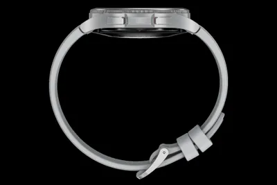 Immagine prodotto di Samsung Galaxy Watch4 Classic - 46 mm - argento - orologio intelligente con Ridge Sport Band - flouroelastomero - argento - display 3,46 cm (1,4") - 16GB - NFC, Wi-Fi, Bluetooth - 52 g (SM-R890NZSADBT)