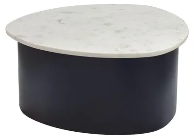 Couchtisch Marmor Weiß mit schwarzem Aluminiumgestell in organischer Form, Gesamtansicht.