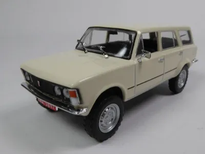 Produktbild von Polski FIAT 125P 4x4 beige, MAGPCFI125P4X4W, Maßstab1/43, IXO
