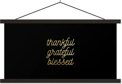 Produktbild von MuchoWow® Textilposter Zitate - Sprichwörter - Gold - Schwarz 90x45 cm mit schwarzem Rahmen - Klemmleisten