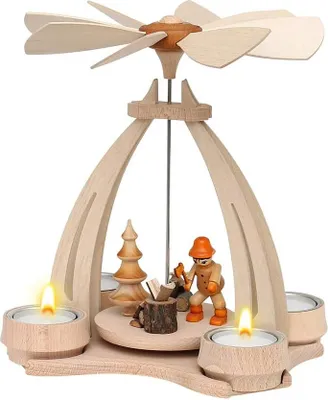 Immagine prodotto di Piramide da tavolo in legno di faggio - boscaiolo con ascia e ceppo - ceppo da 24 cm circa