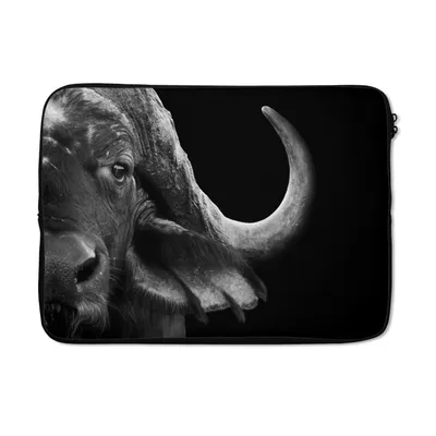 Produktbild von MuchoWow® Laptop Hülle 13 Zoll Büffel - Tiere - Schwarz - Weiß Laptoptasche - Laptophülle - Sleeve - Rundumschutz