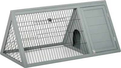 Produktbild von PawHut Kleintierstall 3-eckig Kleintiergehege, Kleintierkäfig mit Tür Meerschweinchenstall, Kleintierhaus Auslauf aus Tannenholz, Grau, 116 x 62,2 x 52,5 cm