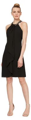 Productafbeelding van S.L. Fashions: Damesjurk met sierlijke halslijn, ideaal voor een bruiloft of feest. (Elegant)