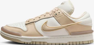Image de Nike Dunk Low Twist "Sanddrift", DZ2794-102, taille : 39