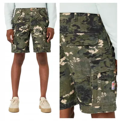 Immagine prodotto di Wrangler | Pantaloncini cargo da uomo CASEY, modello W30, in tessuto