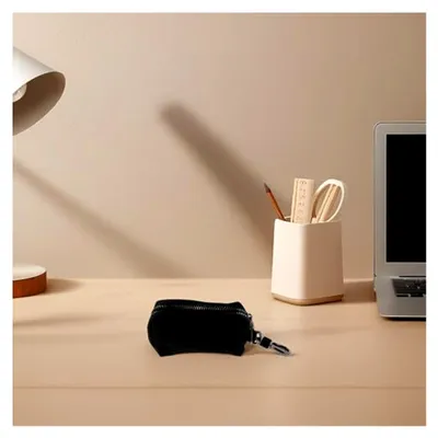 Produktbild von Autoschlüssel Etui aus Polyurethanmit Reißverschluss und kompakter Bauweise