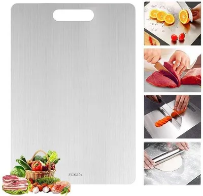 Produktbild von Ibenzoa® Antibakterielles Titan‑Schneidebrett – lebensmittelecht & BPA‑frei, messerschonend, rutschfest, für Fleisch, Brot, Gemüse & Obst, 34 x 23 cm