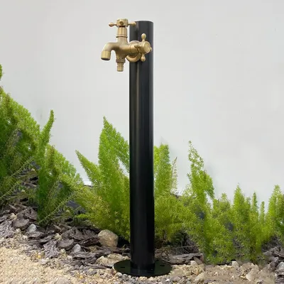 Productafbeelding van Verticale Waterkolom - Buitenkraan Zuil - Tuinieren en Auto Wassen - Vorstbestendige Isolatie - 60 cm Hoog - Roestvrij Staal