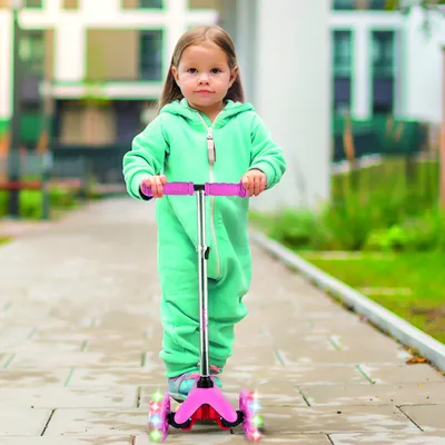 Produktbild von Malplay Cityroller Kinder Dreirad Scooter Leuchtende LED-Räder höhenverstellbar ab 3 Jahren Rosa Aluminium