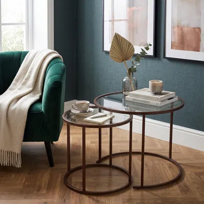 Productafbeelding van Skye Decor, hoogwaardige set van drie bijzettafels - Saffier eikenhout, 100% metaal